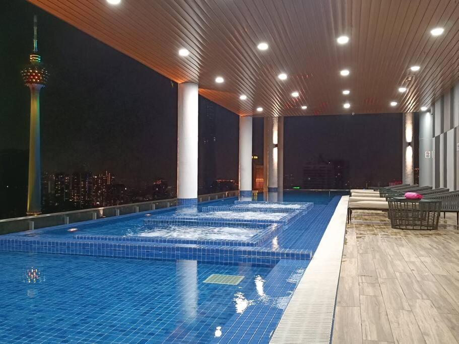 Apartament Cl 30A Super Kl View Infinity Pool Klcc Kuala Lumpur Zewnętrze zdjęcie